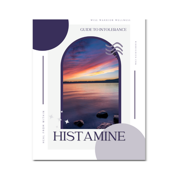 A Guide To Histamine Intolerance: Nutrients, Supplements, & Dietary Solutions